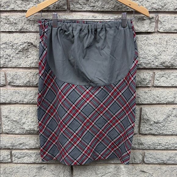 Mother To Be Dresses & Skirts - Elegant Gray and Red Plaid Pencil Skirt